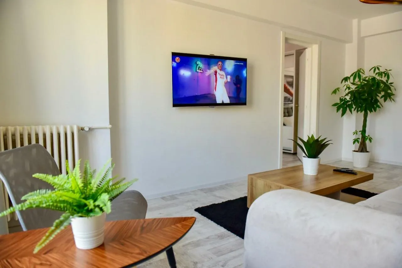 Eric Apartment Bucharest