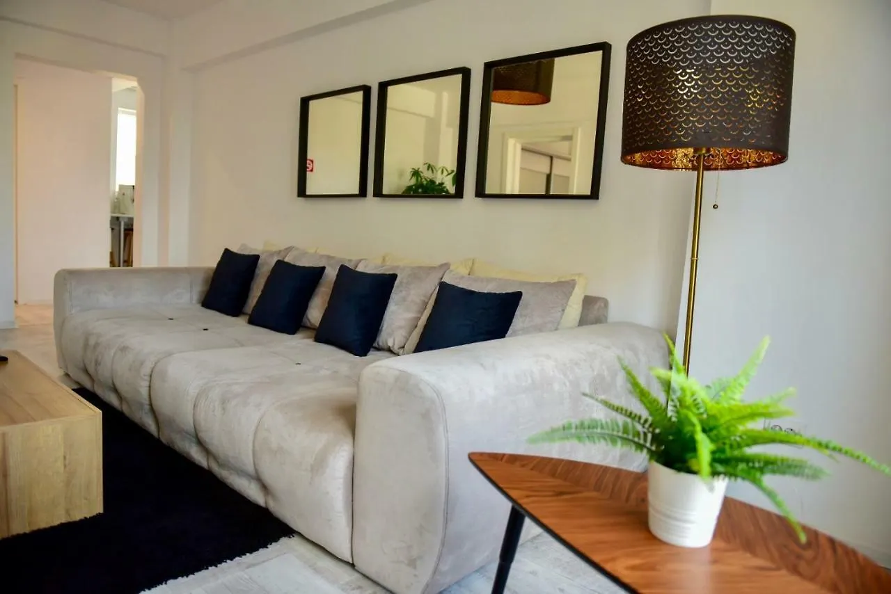 Eric Apartment Bucarest Rumanía